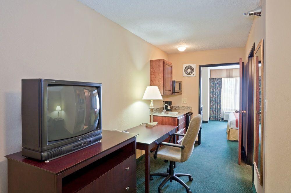 Best Western Plus Liberal Hotel & Suites Kültér fotó