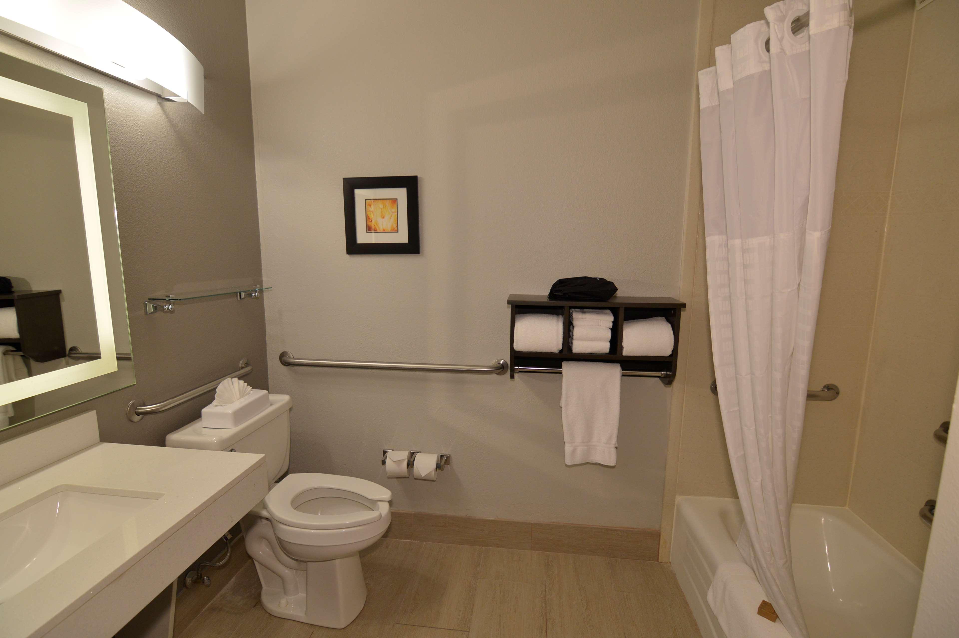 Best Western Plus Liberal Hotel & Suites Kültér fotó