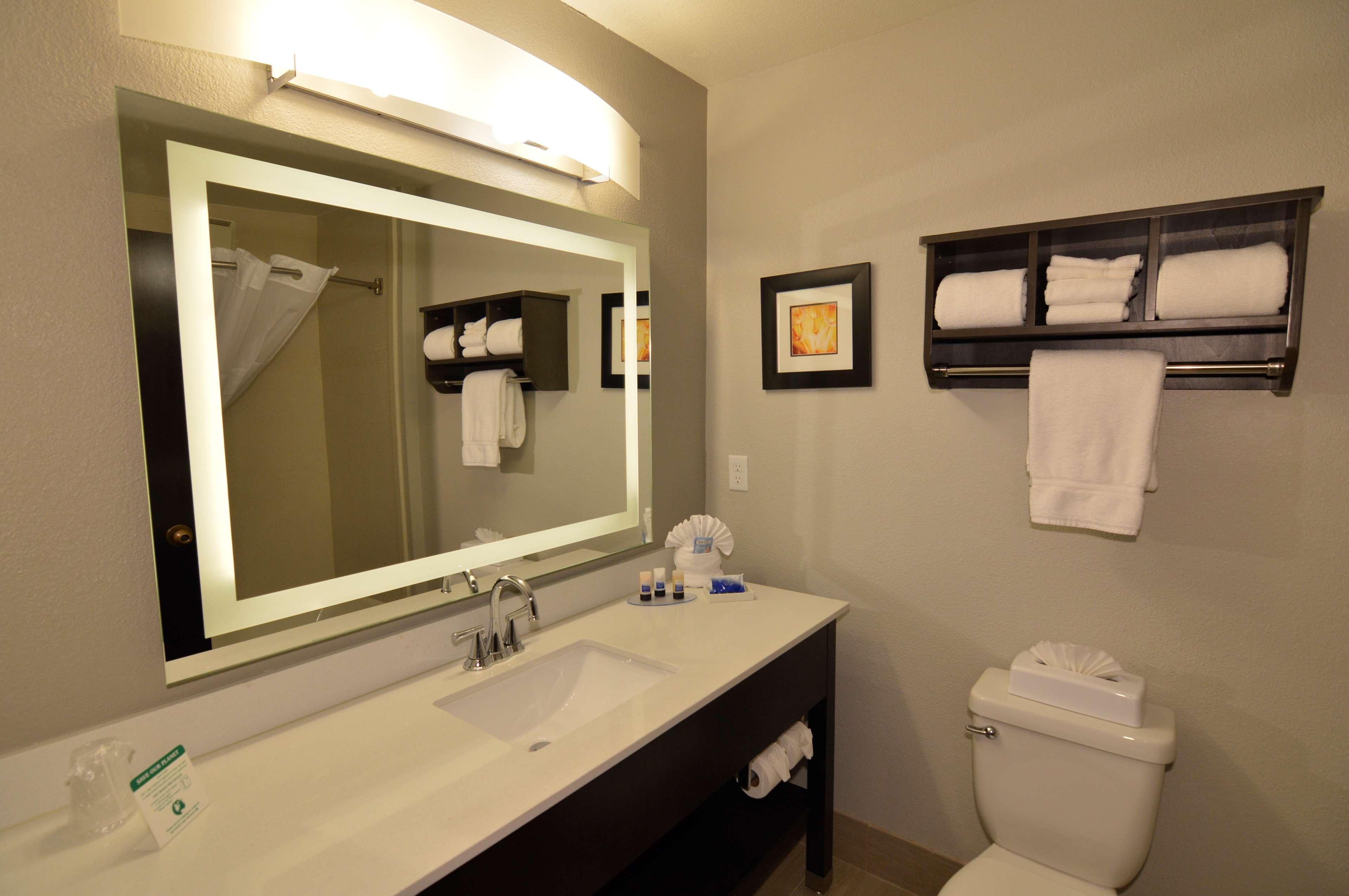 Best Western Plus Liberal Hotel & Suites Kültér fotó